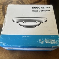 NIB System Sensor 5600 Series - Heat Detector - 194°F Fixed Temp - Model 5604