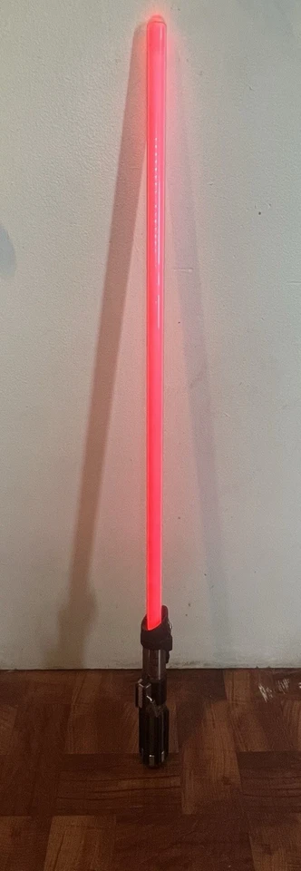Star Wars The Black Series DARTH VADER Force FX SABLE DE LUZ Foto 4 de 4