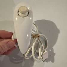 1 Genuine Nintendo Wii Nunchuck Controller RVL-004 OEM ML341