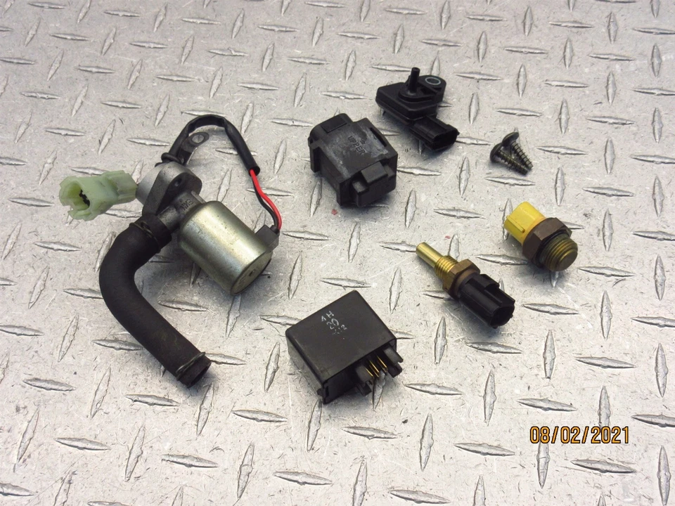2006 05-09 Suzuki SV650 SV650S Tip Relay Flasher MAP Temp Air Lot Sensor OEM - Image 4 of 4