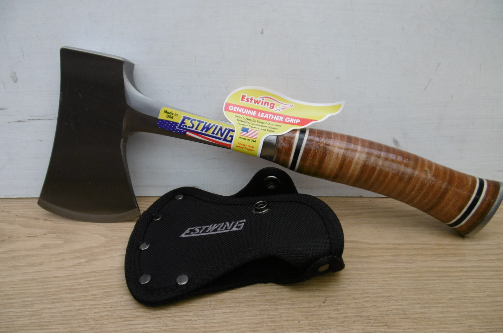ESTWING E24A LEATHER GRIP HAND AXE HATCHET & SHEATH