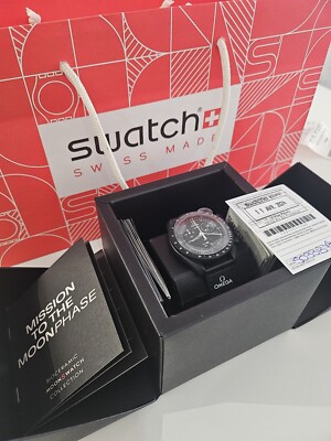 Moonswatch ''Mission To The Moonphase'' (schwarz)