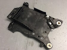 BMW 2ER F45 BATTERIEFACH HALTER ABDECKUNG 1.5 BENZIN 7641798 2018
