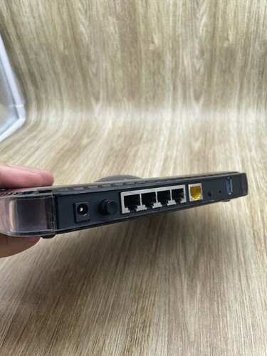 Routeur bi-bande sans fil 4 ports NETGEAR N600 - WNDR3400 uniquement pour pièces - Photo 3/6