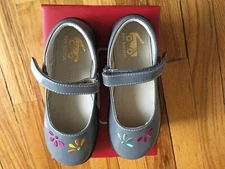 SEE KAI RUN Embroidered Metallic Mary Jane Size 11.5M, 12M ~New in original box~