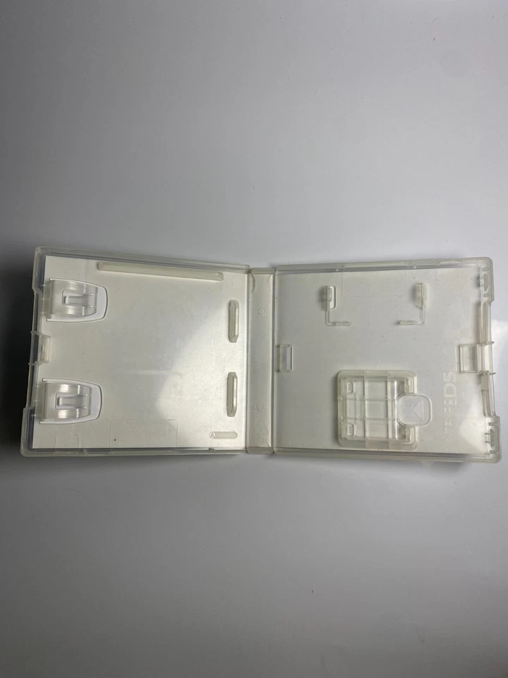 The Sims 2: Pets - Nintendo DS PAL Game and Box (No Manual) - Tested - Image 3 of 4