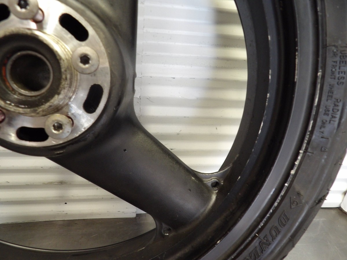 Kawasaki 01-05 ZRX1200R & 99-00 ZRX1100R front wheel rim w Kawasaki 01-05 ZRX1200R & 99-00 ZRX1100R front wheel rim w