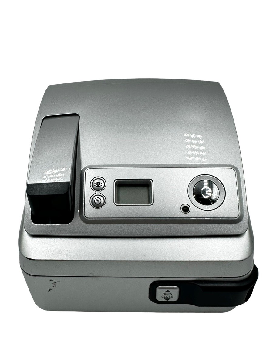 Vintage Polaroid One 600 Ultra Classic Instant Film Camera Vintage Polaroid One 600 Ultra Classic Instant Film Camera