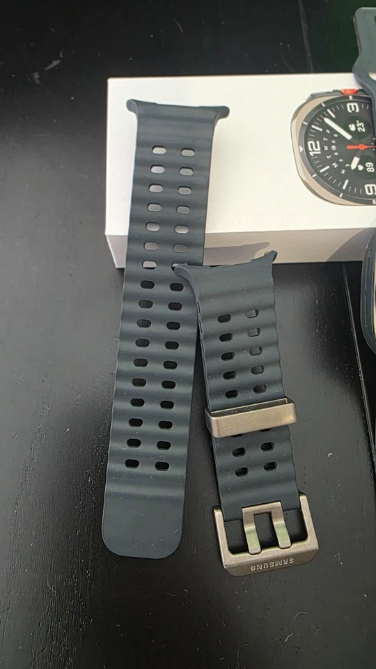 Samsung Galaxy Watch Ultra (2025), Foto 2 von 4