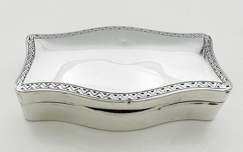 ANTIQUE TRINKET BOX STERLING SILVER EDWARDIAN London 1906 Stuart Clifford & Co - Picture 2 of 9