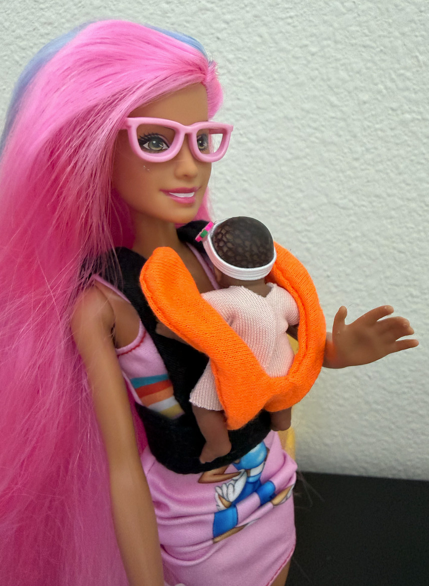 Kangaroo Baby Carrier for 2.5 Inch Dolls | Doll Nursery Acce