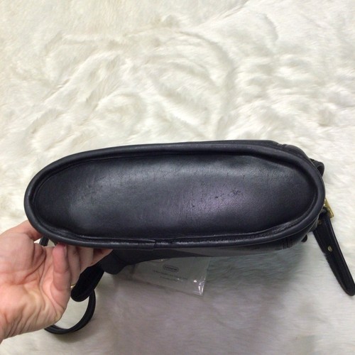 Bolso de hombro vintage Coach negro delgado Duffie mediano de cuero con etiquetas originales - Imagen 8 de 9
