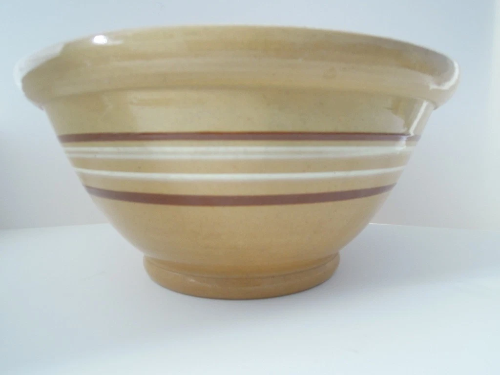Vintage Yellowware Mixing Bowl 13" x 6" Brown & White Stripes - NO CHIPS