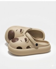 Cute Capybara Platform Clogs - Soft Non-Slip EVA Garden Sandals