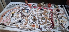 HUGE 165pc Vtg jewelry Necklace earrings brooch bracelet rings Cameos Rhinestone