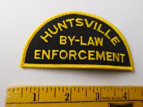 HUNTSVILLE BY-LAW ENFORCEMENT VINTAGE PATCH SHOULDER CREST ONTARIO CANADA POLICE