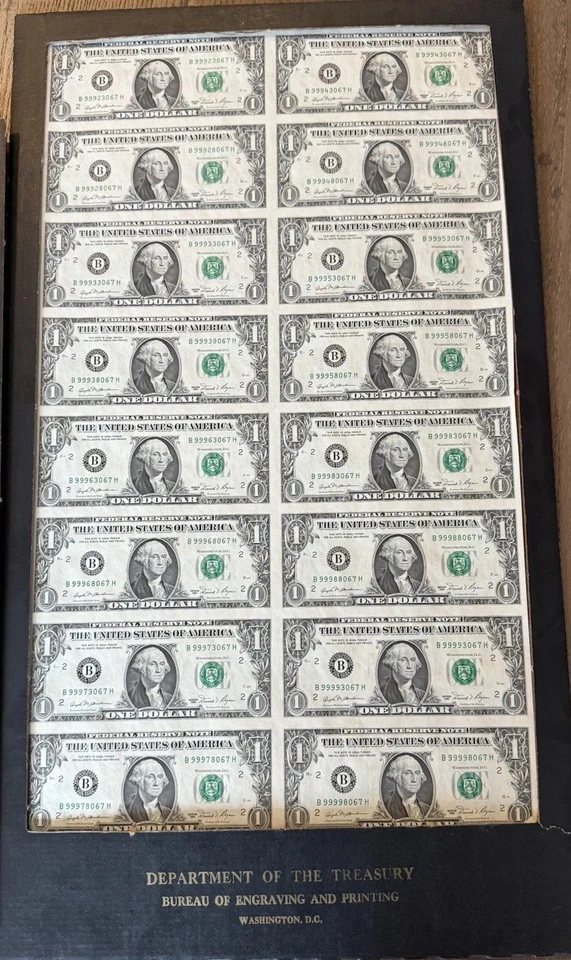 U.S. Dept Of Treasury – 8x2 Sheet Of Uncut $1 Bills – 1981 New York B Mint - Image 2 of 4