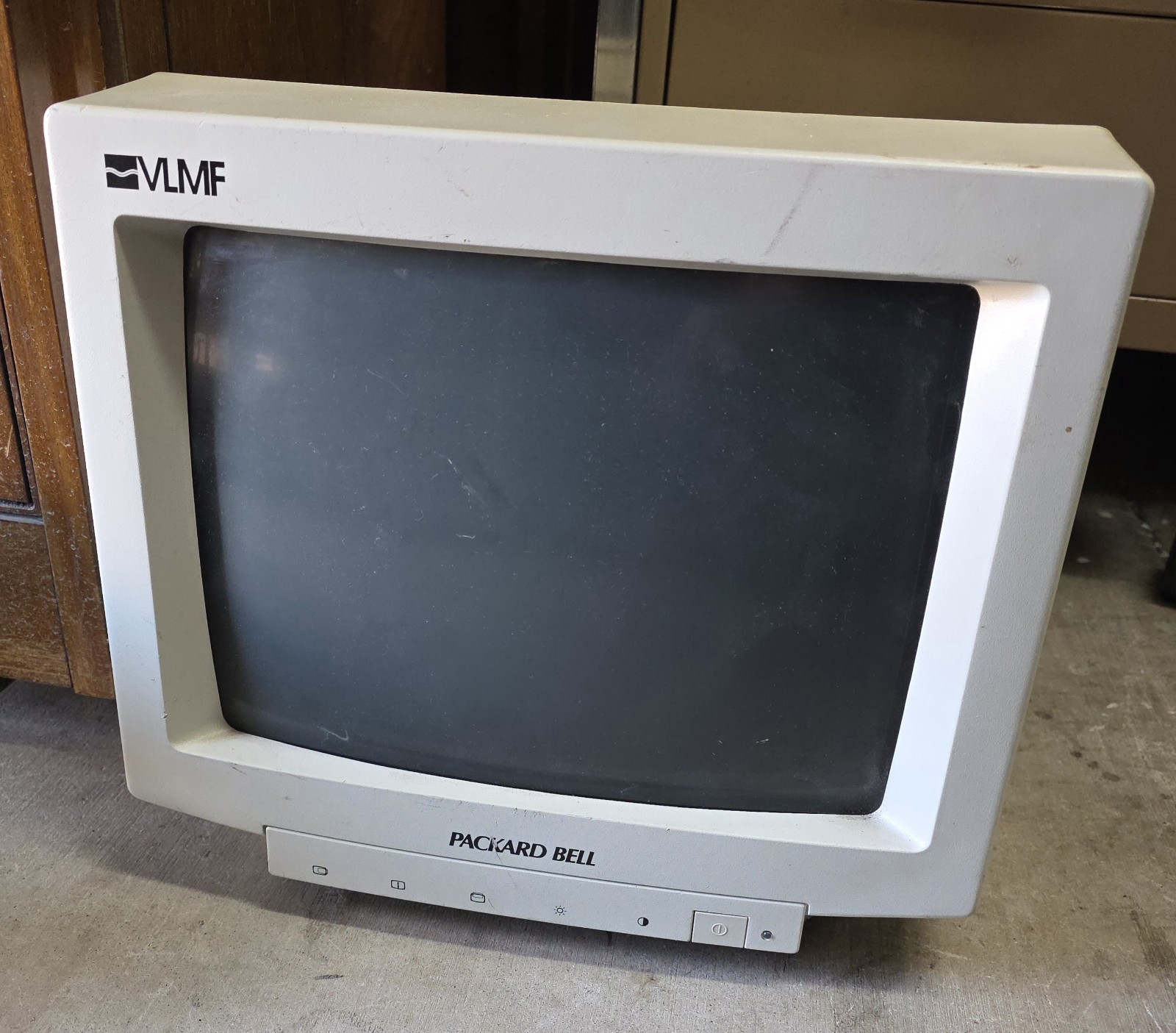 Vintage Packard Bell 14" CRT - VLMF - VGA 