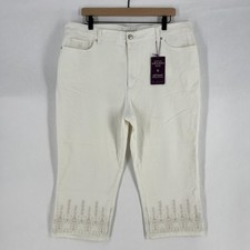 Gloria Vanderbilt Amanda Capri Jeans Womens 18 White All Around Slimming Effect