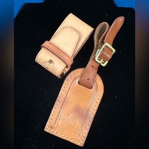 Louis Vuitton 2 tone Luggage Tag & Poignet Set