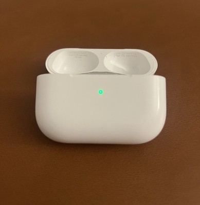 Apple AirPods Pro 1st Generation Model A2190 Wireless Charging Case Only