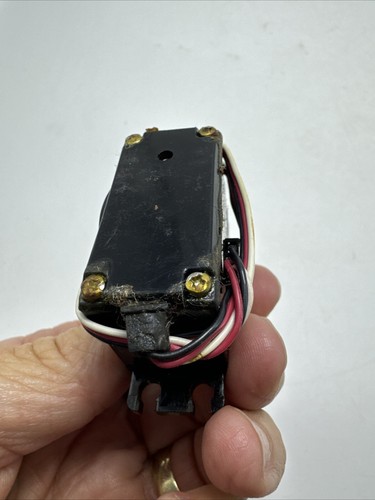Traxxas 2018 Servo Plastic Gear Preowned RC - Picture 7 of 14