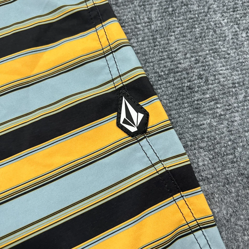 Volcom Boys Board Shorts 27 Yellow Blue Black Pocket Logo Surf Mod Tech Cinch - Image 2 of 4