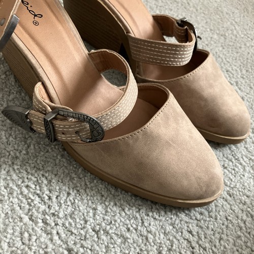 Qupid Tan Sz. 8 Women Strappy Faux Suede Shoes~Ankle Strap/Block Heel/ Back Zip - Picture 6 of 12