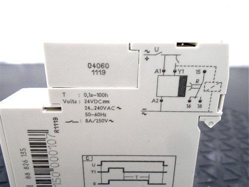 CROUZET - 88826135 - MCR1 TIMER RELAY - 0.1s to 100HR - 24VDC / 24-240VAC (NEW) - Picture 10 of 17
