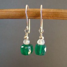 U C Sundance Green Onyx Cube Rainbow Moonstone 925 Sterling Silver Earrings