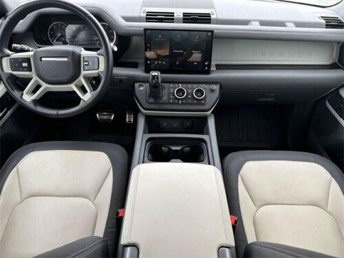 2023 Land Rover Defender X-Dynamic SE - Picture 13 of 30
