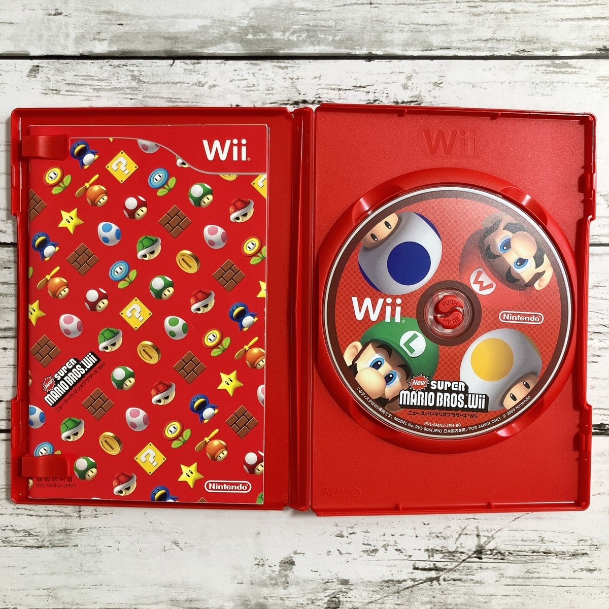 New Super Mario Bros. Wii Nintendo Wii RVL-P-SMNJ NTSC-J
