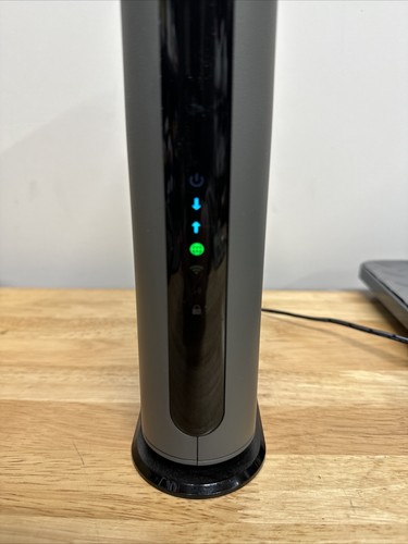 Motorola MG7550 16x4 Kabel Modem Plus AC1900 Router Wi-Fi - Zdjęcie 4 z 4
