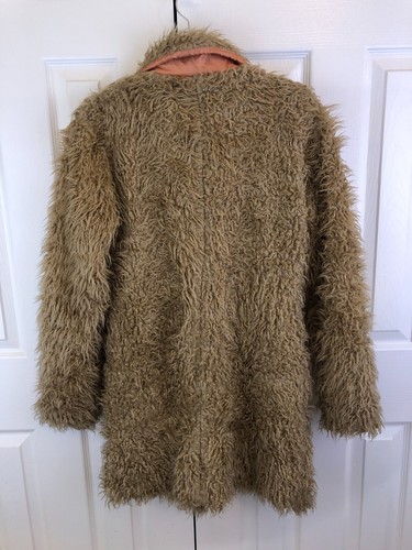 Vintage Sans Souci Fuzzy Faux Fur 3 Button Coat Boho Waist Length Size Medium - Picture 2 of 6