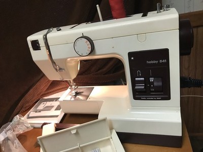 Pfaff 541 Hobby Sewing Machine Vintage With Accessories And Case