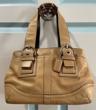 Coach Soho 2 Buckle Leather Natural Beige Vintage Shoulder Bag Silver Accents