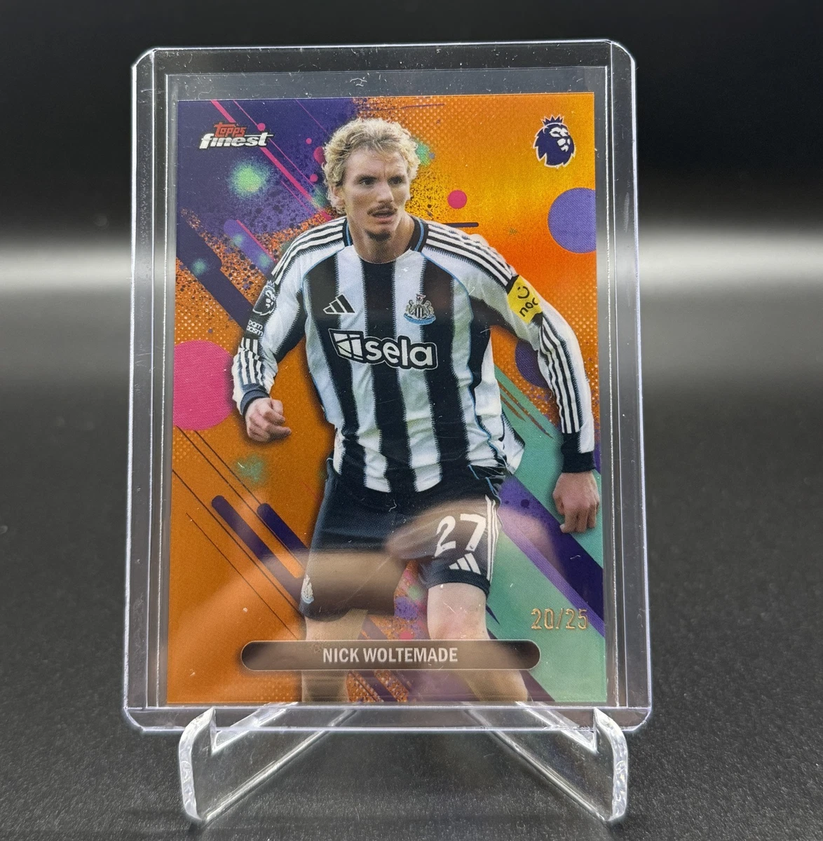 Soccer Newcastle United ungraded Sports Trading Cards