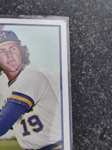 1976 Topps Robin Yount Baseball Card - Picture 2 of 3