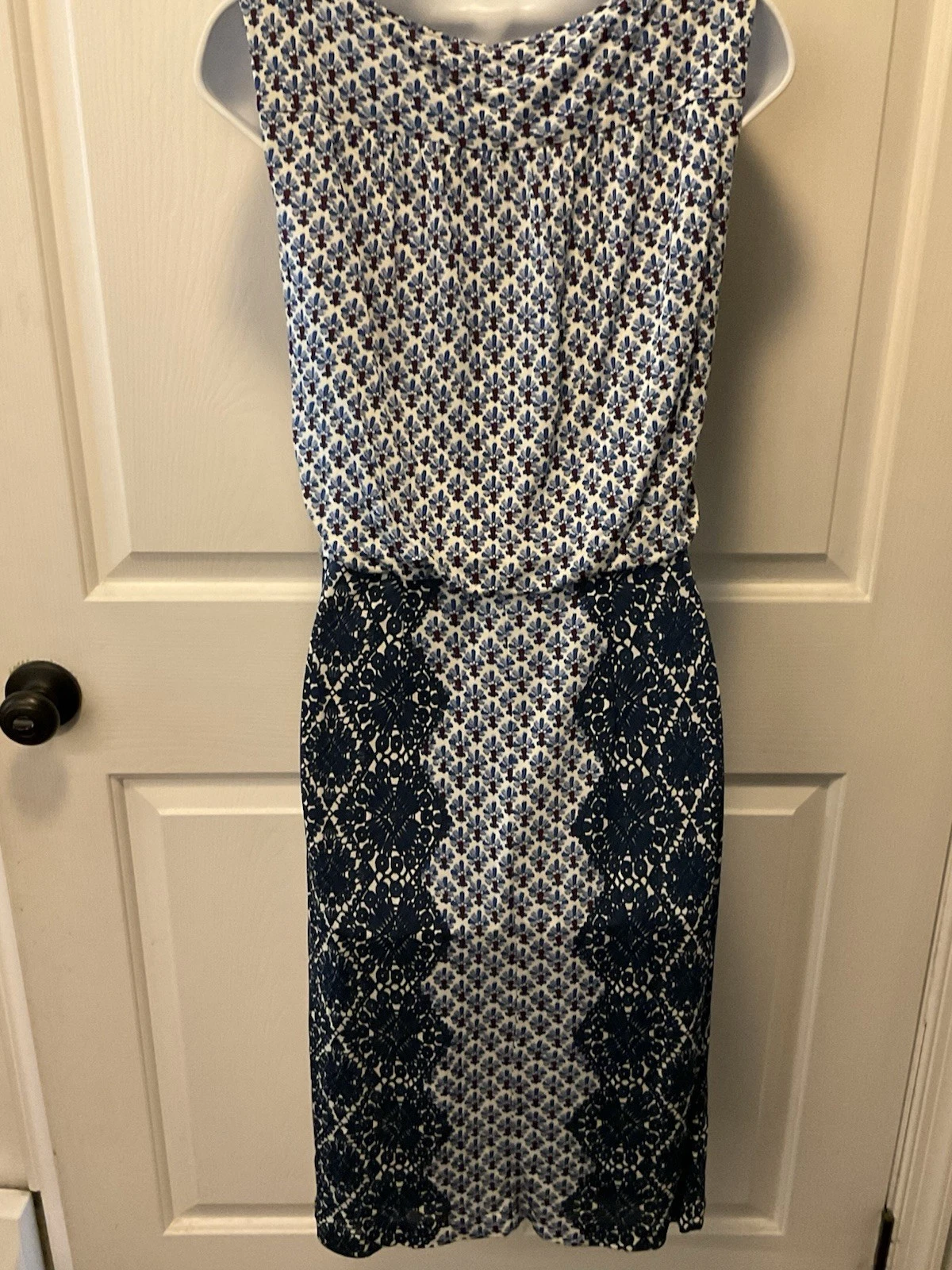 Tory Burch abito a tubino senza maniche metà polpaccio stampa blu bianco LNC taglia XS