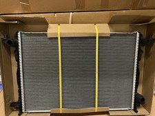 Bentley Bentayga Front Engine Water Coolant Radiator W12 6.0 4M0121251N New