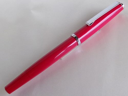 Montblanc Junior 620 Fountain Pen Red Steel Nib - 第 2/13 張圖片