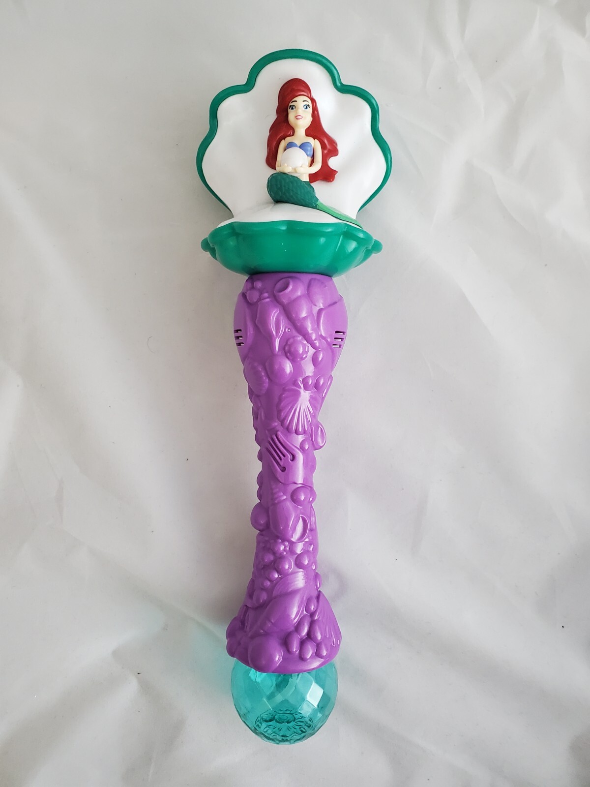 Disney Parks The Little Mermaid Princess Ariel Light Up Musical Bubble Wand
