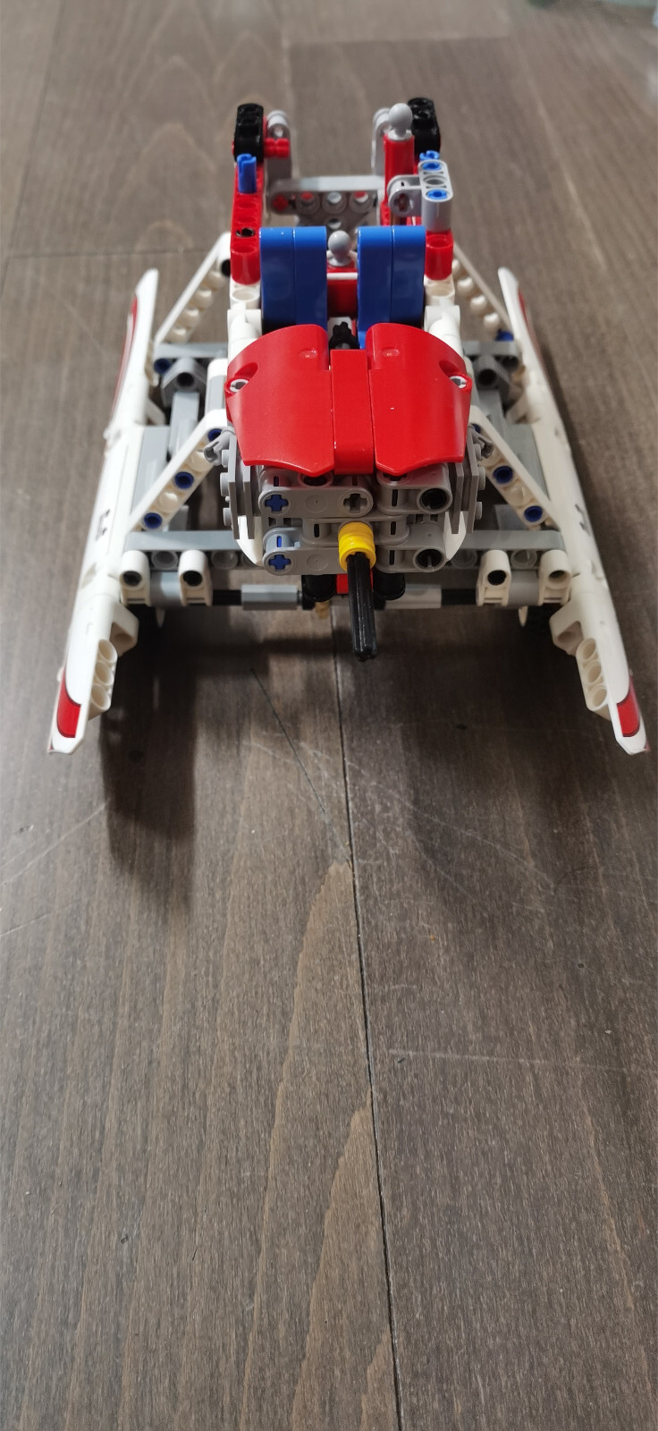 Picture 2 of 6