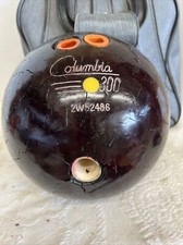 Columbia 300 Yellow Dot VINTAGE Deep Maroon16 pounds Bowling Ball