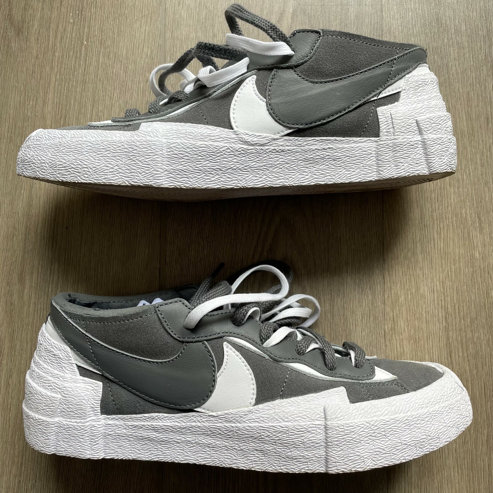 SACAI X NIKE US10.5 UK9.5 in buone condizioni usat N xacai sacair blazer grigi ferro basso)