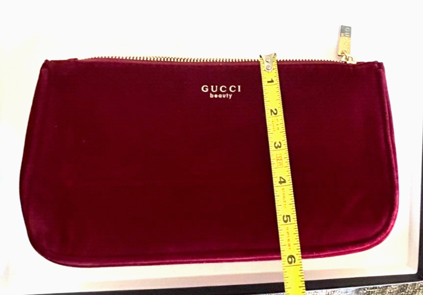 Auth Luxe GUCCI Beauty Burgundy Velvet Cosmetic Makeup Bag Pouch