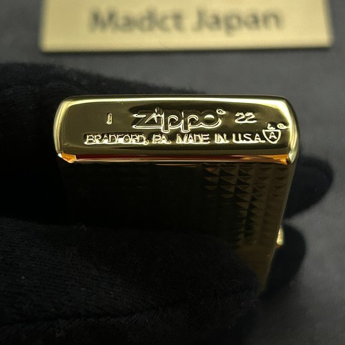 Zippo Armor 4 Face Diamond Cut Engraving Mirror Finish Gold Lighter - Picture 14 of 15