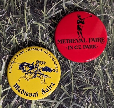 Vtg Lincoln Park & Oz Park Chicago Medieval RenFaire Buttons - Lot Of 2 ~ 2.25''