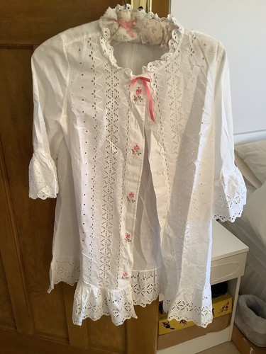 1960s Nighty And Negligee - Picture 2 of 6