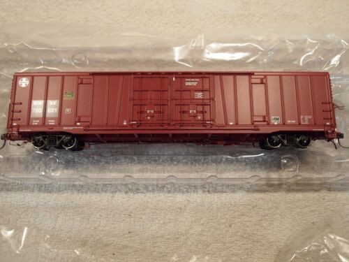 ATLAS BLMA H.O. BX-166 "BEER" BOX CARS 2-PACK BNSF-1-RE-MARK & 1-REPAINT - Picture 3 of 3